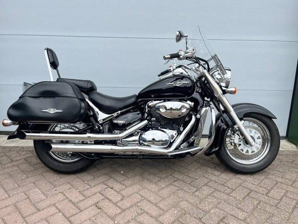 Suzuki VL800c 2008