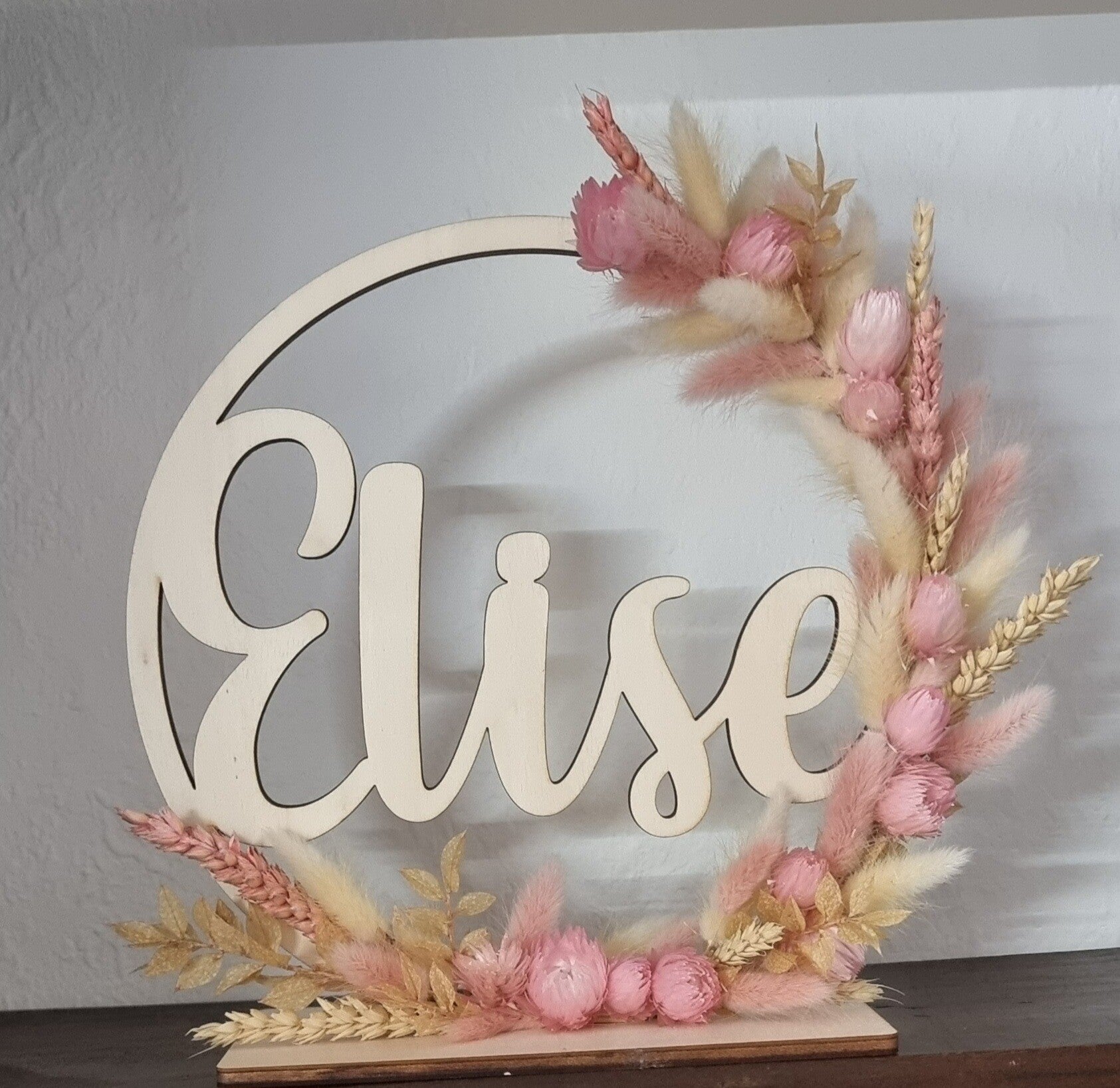 Bloemen cirkel met naam