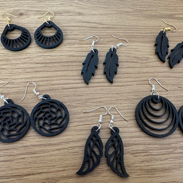 Orecchini legno Versione nero