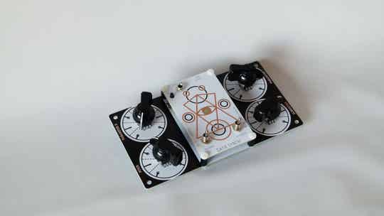 DATA synth v.1.2