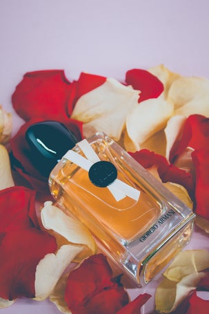 Van Cleef & Arpels Rose Rouge perfume bottle
