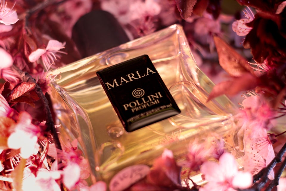 Still life fragrance image of Marla by Pollini with romantic pink tones