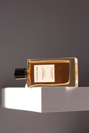 Van Cleef & Arpels Precious Oud perfume