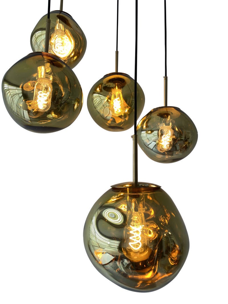 Zeer luxe Lifestyle hanglamp met 7 lichtpunten en 7 verschillende hoogwaardige glasbollen voorzien van energiezuinige LED-filament lampen