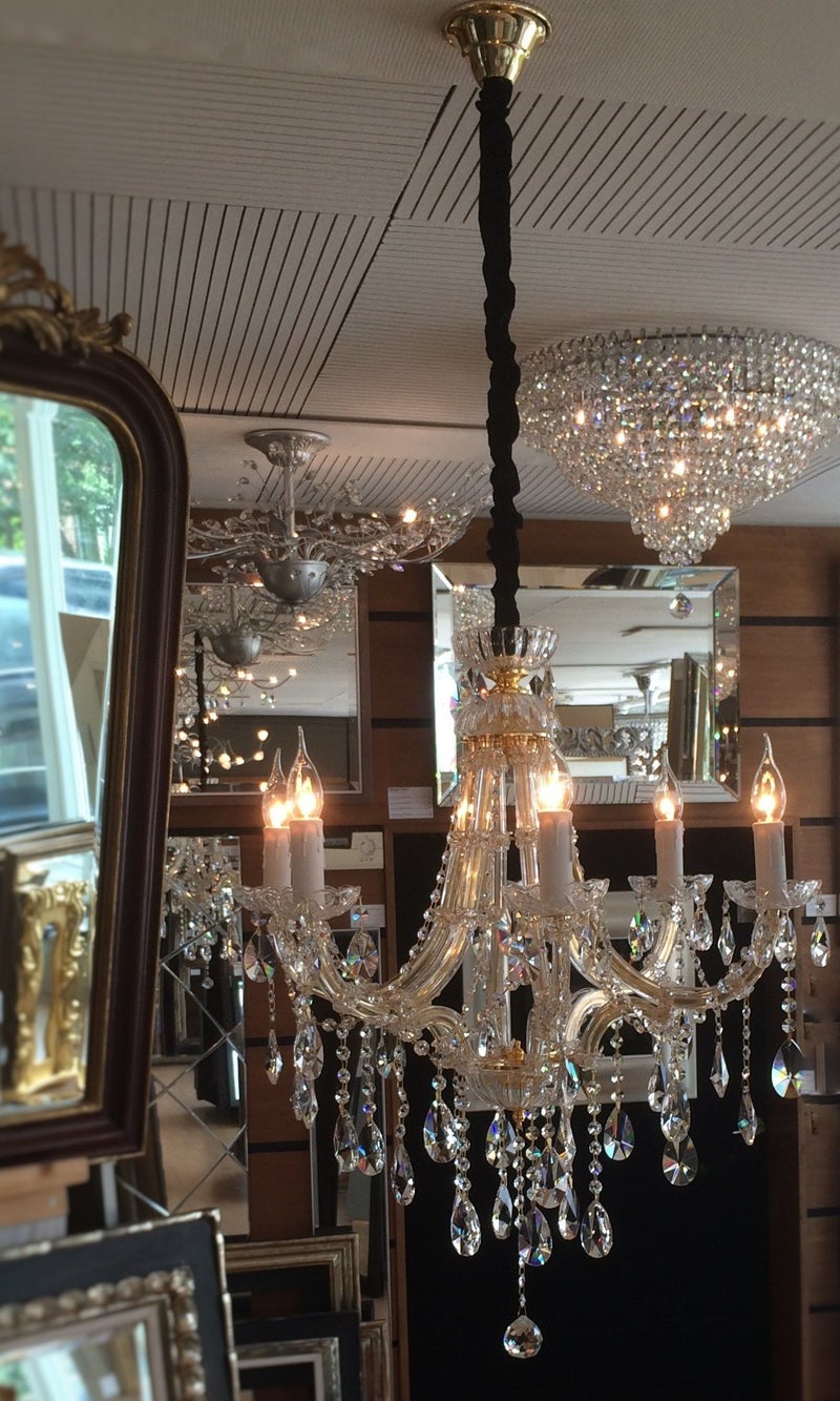 Compacte Kristal Kroonluchter met 6 armen in Goud of Zilver