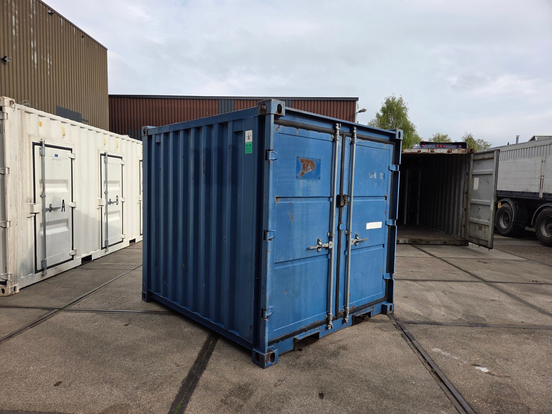 Gebruikte 8FT container (DLT8-P4)