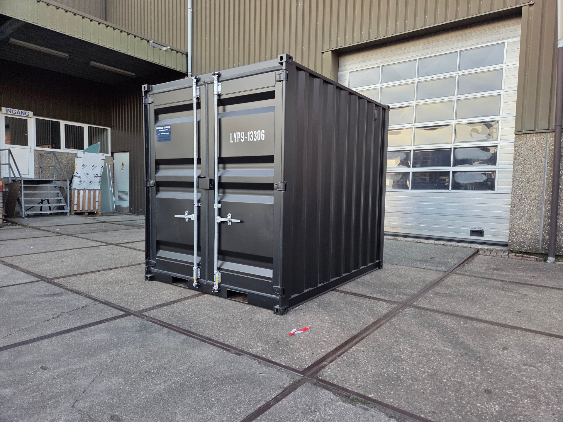9FT Opslagcontainer – Zwart RAL 9005