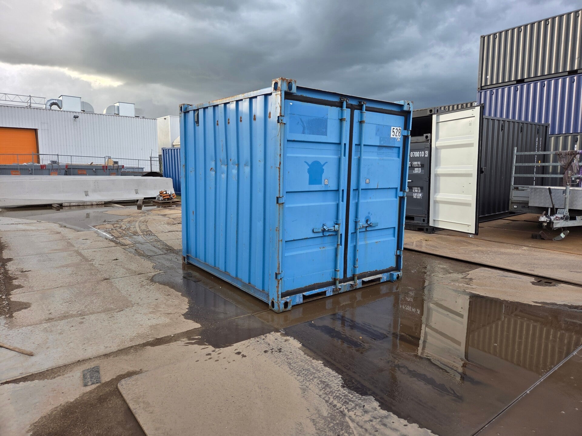 Gebruikte 8FT container (DLT8-P3)