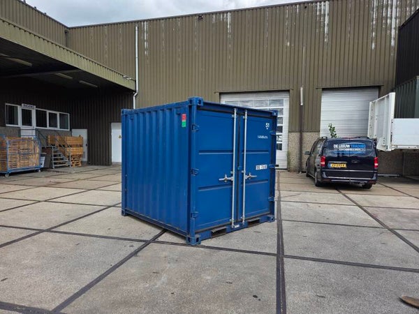 Gebruikte 8FT container (DLT8-P2)