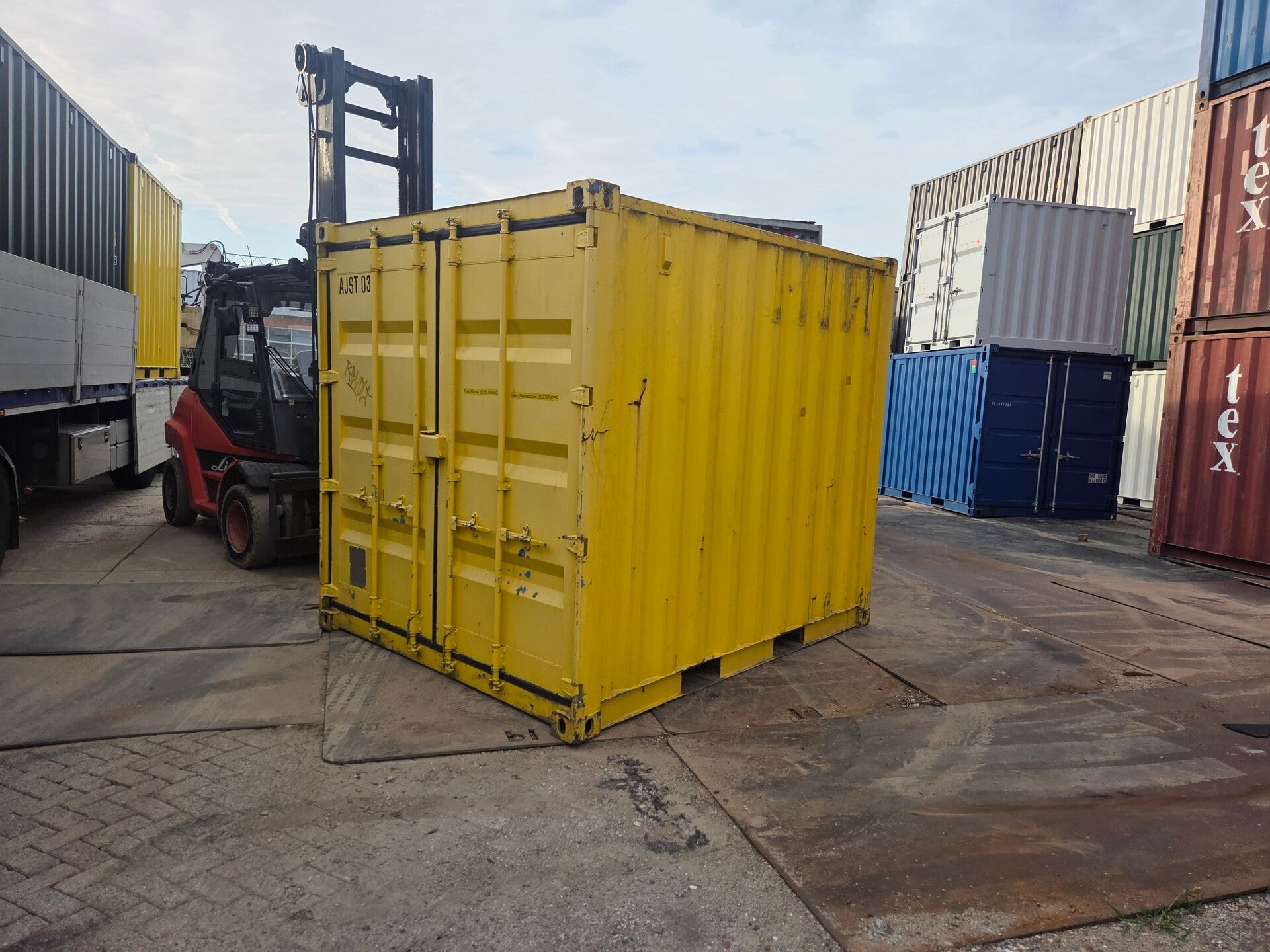GEBRUIKTE 10FT CONTAINER (DLT10-P5)