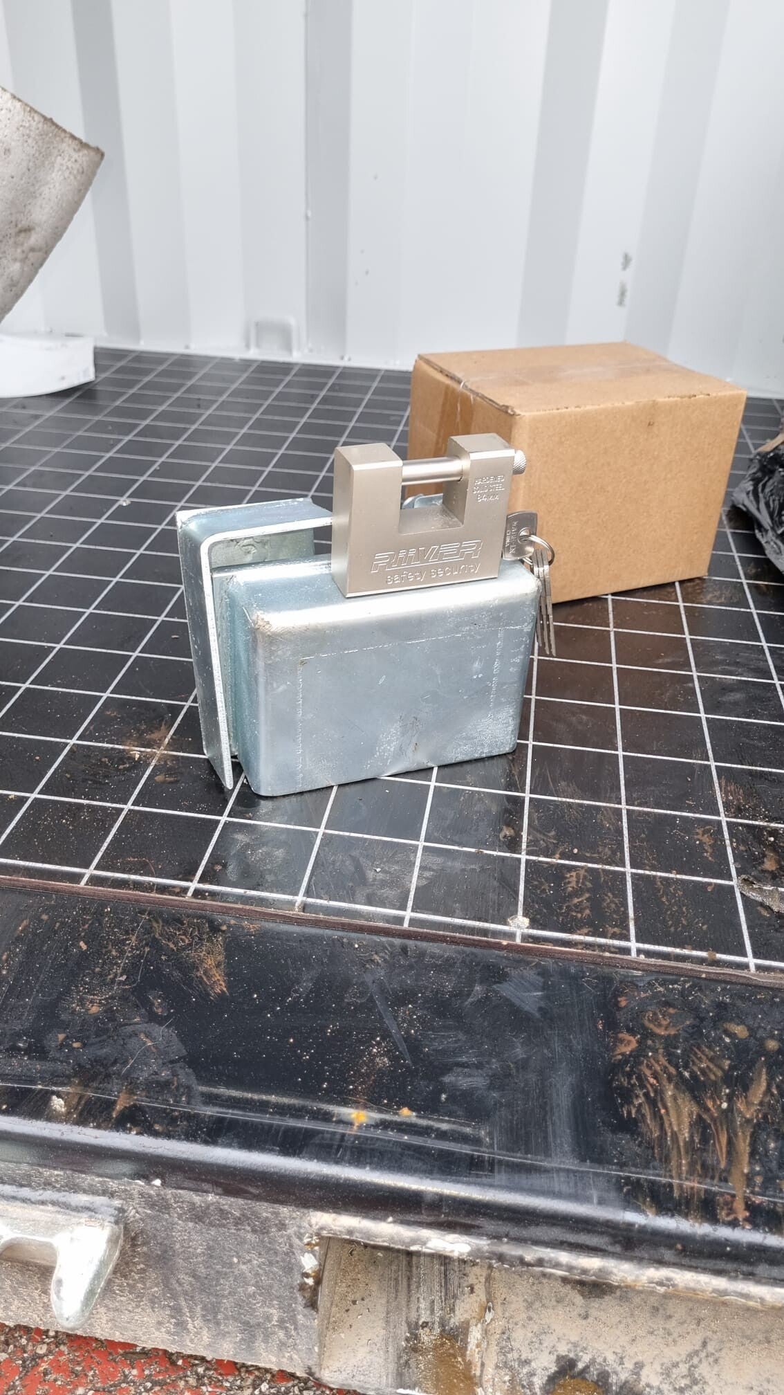 Lockbox voor zeecontainers – Inclusief Blokslot