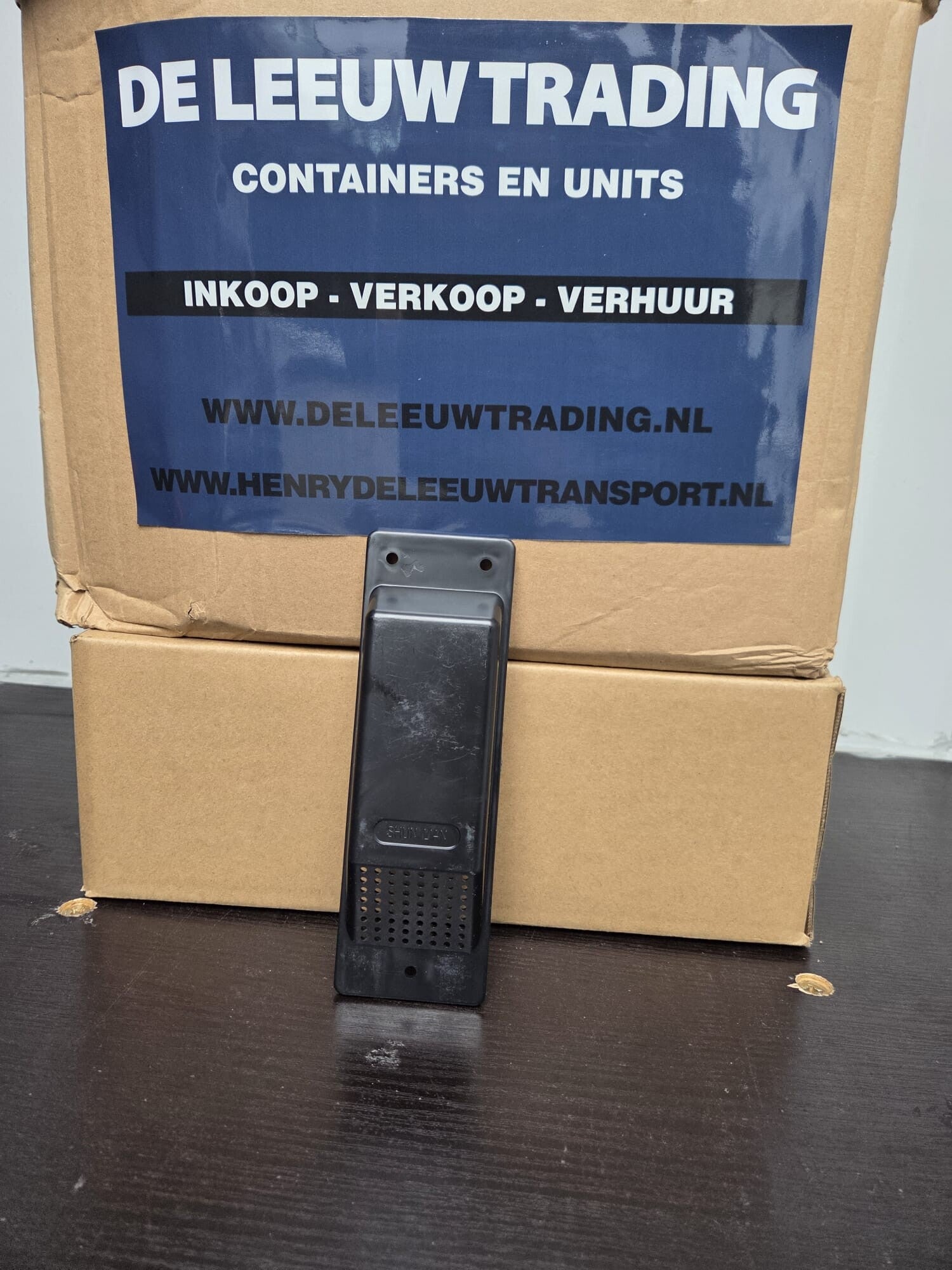 Ventilatieroosters voor zeecontainers - zwart ral 9005