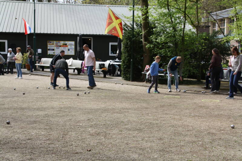12-april-2026-familie-toernooi-18-standard-n72m44.jpg