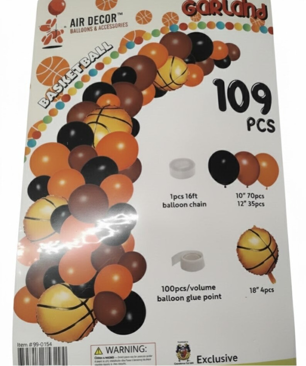 DYI Sports Themed Balloon Garland Basketball