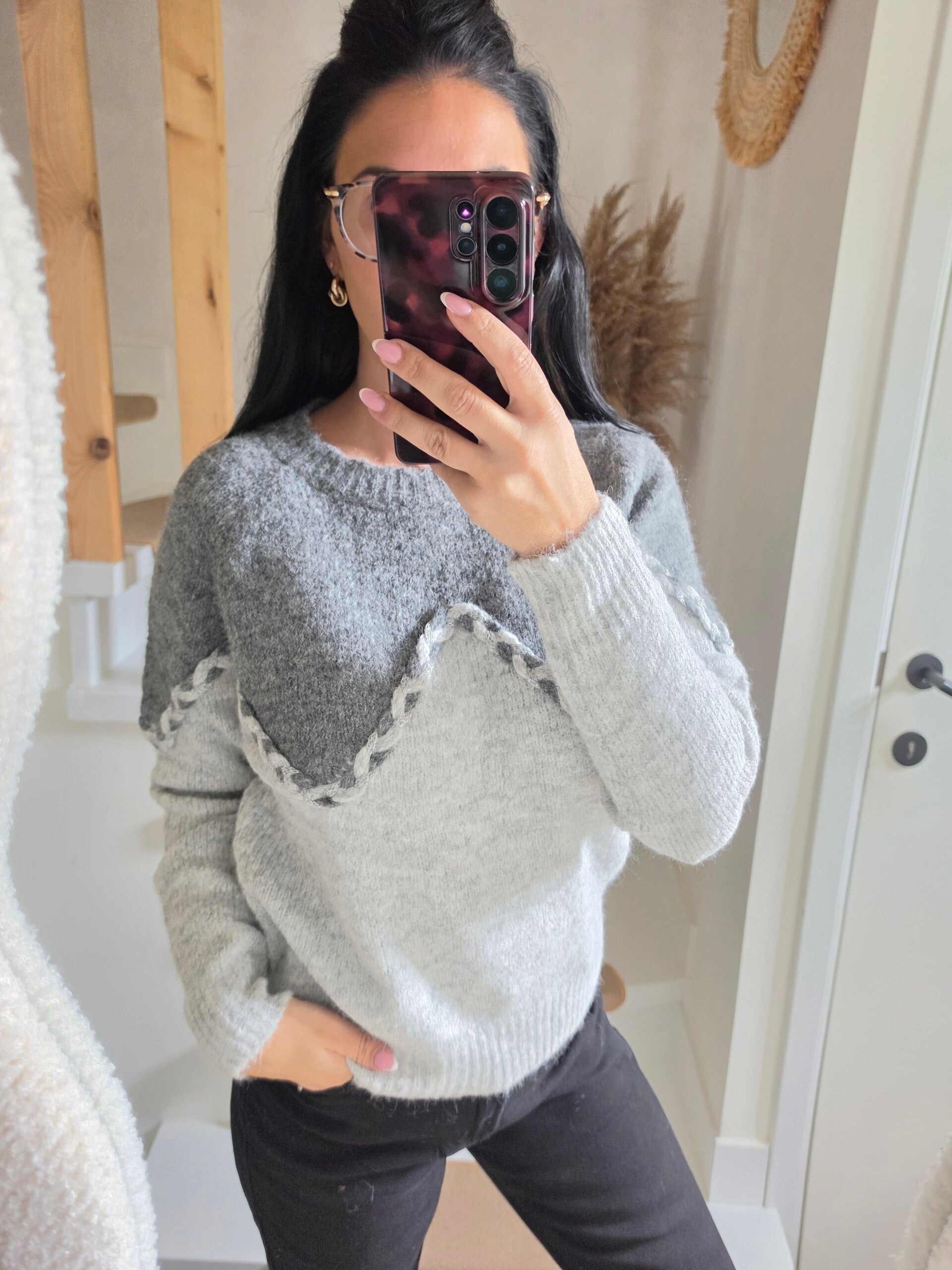 DEMI sweater