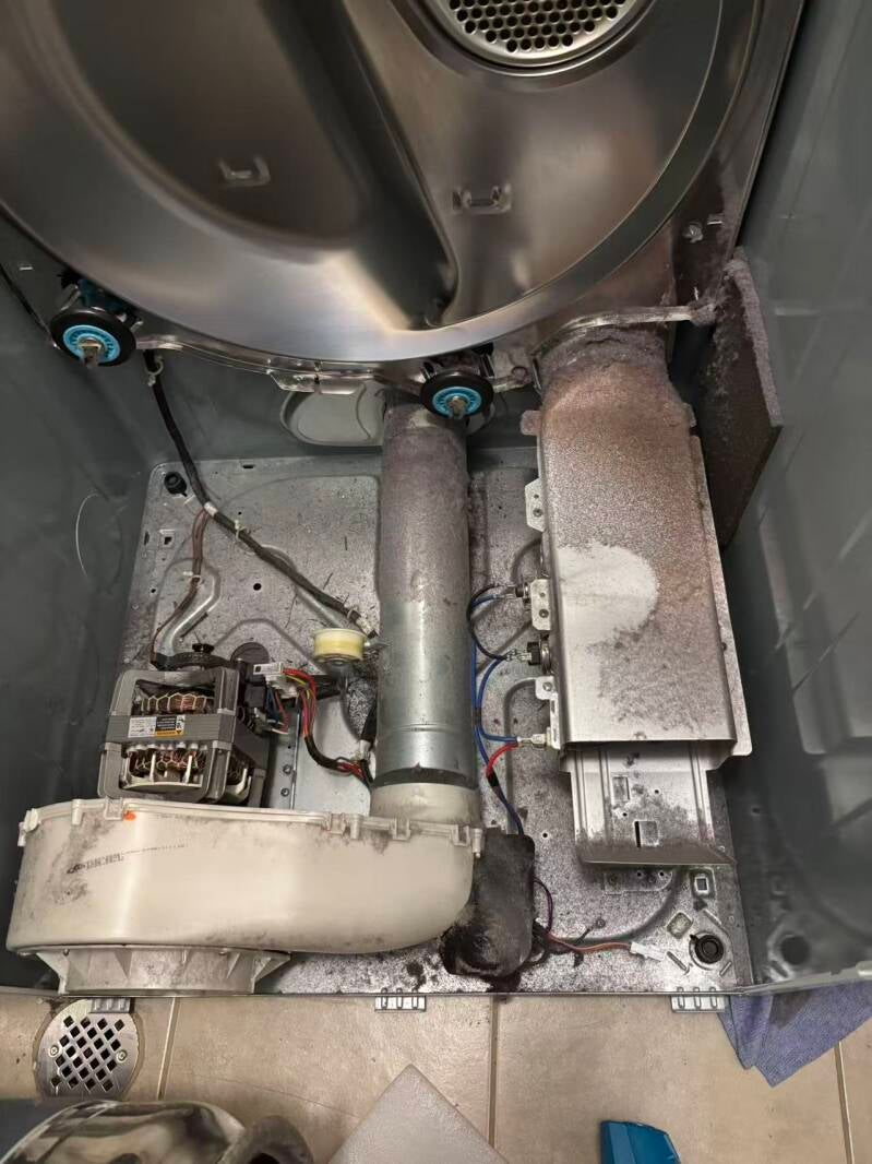 Residential electric dryer repair service in Oakville