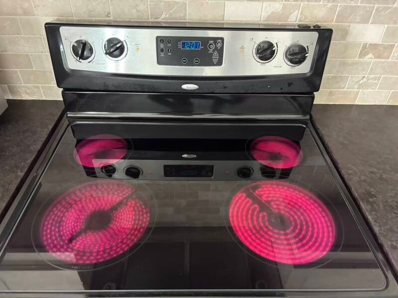 Residential Range stove repair service in Mississauga