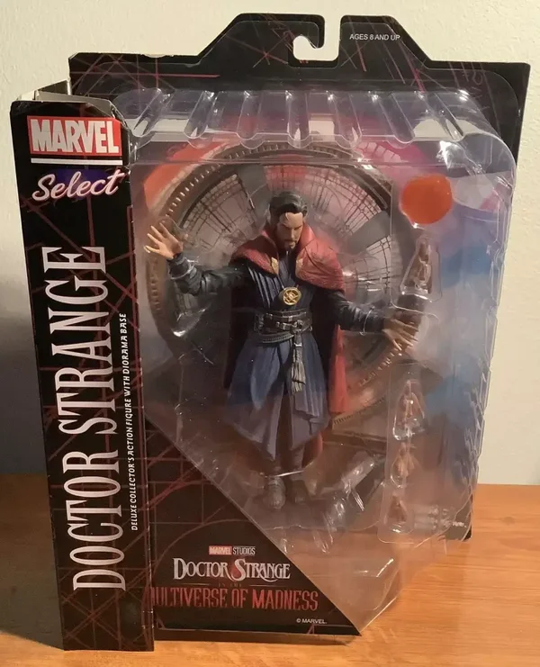 DOCTOR STRANGE MULTIVERSE OF MADNESS MARVEL SELECT FIGURE / DIAMOND SELECT.