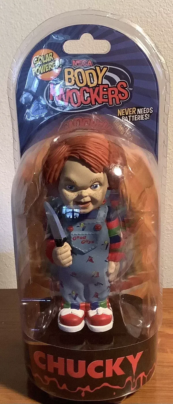 CHILDS PLAY CHUCKY SOLAR POWERED BODY KNOCKER / NECA.