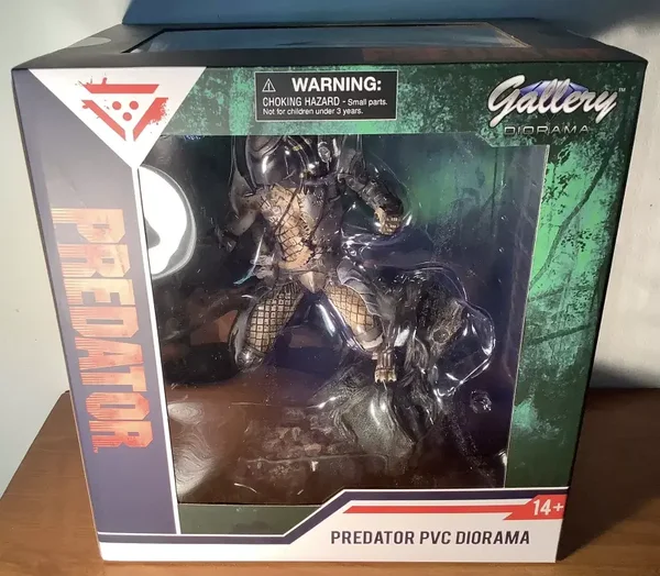 Predator Gallery Jungle Predator Statue