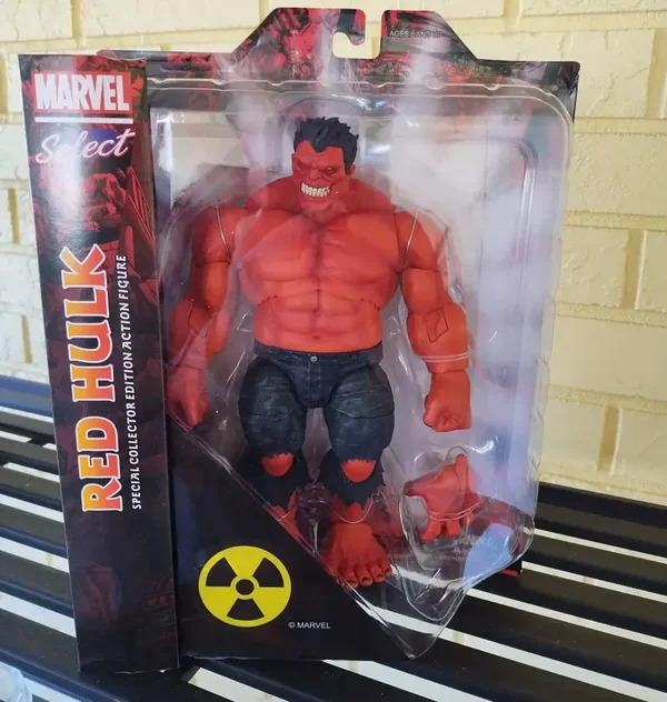 "Red Hulk Diamond Select"