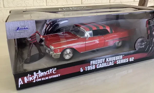 NIGHTMARE ON ELM STREET 1958 CADILLAC WITH FREDDY FIGURE / DIE CAST JADA TOYS