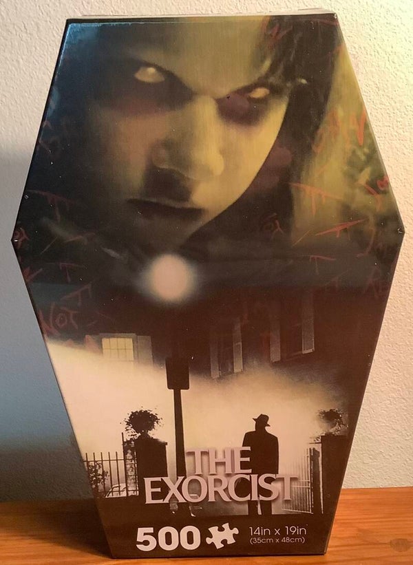 The Exorcist Coffin Box 500-Piece Jigsaw Puzzle