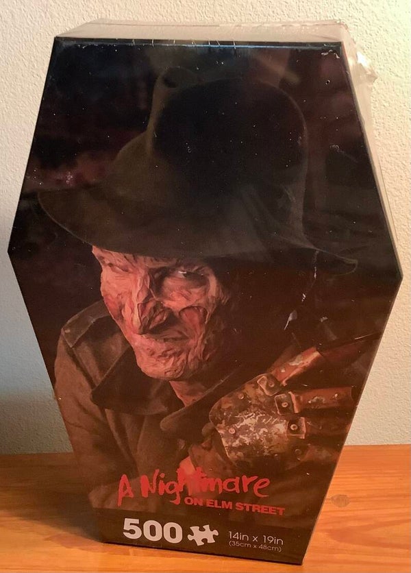 A Nightmare on Elm Street Coffin Box 500-Piece Jigsaw Puzzle