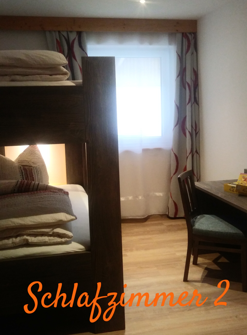 Schlafzimmer mit Etagenbett