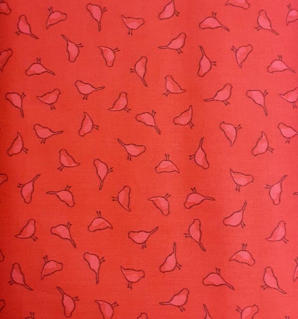 Fel rozerood met kleine vogeltjes