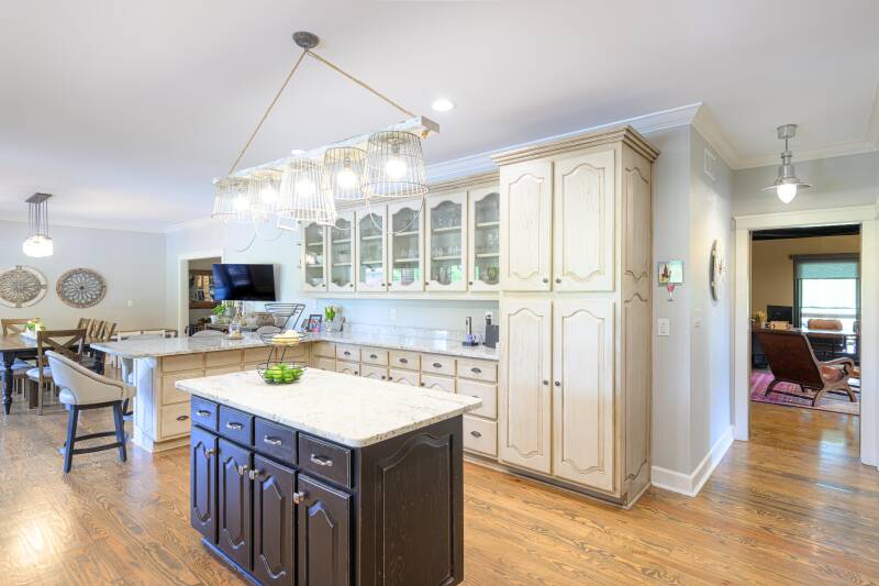 kitchen-4-standard.jpg