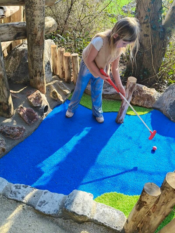 Cadeaubon Adventure Golf