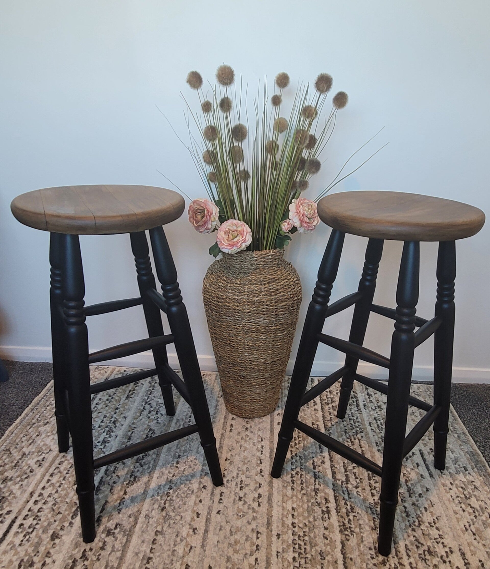 Farmhouse Style Pine Wood Coffee Bar Stools