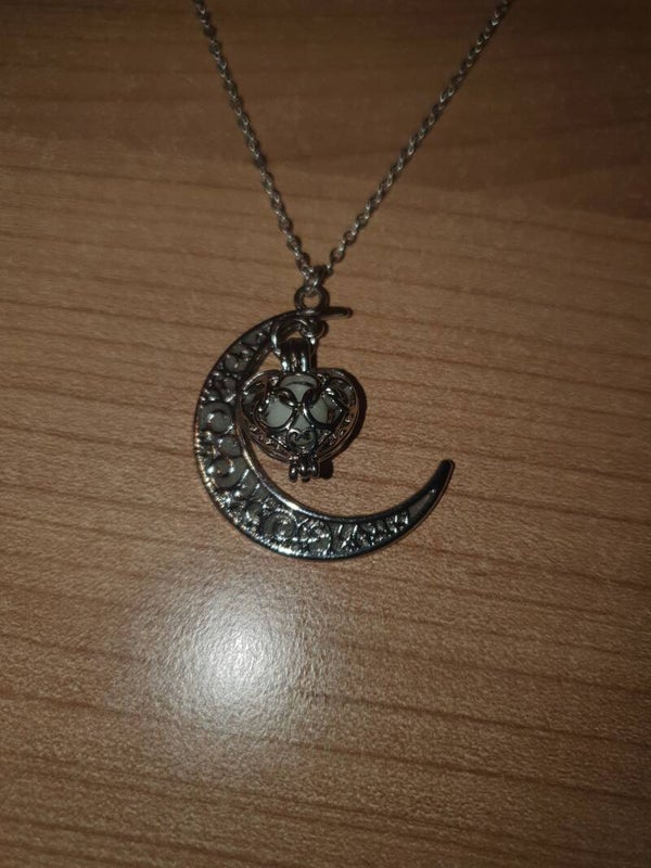 Ketting maan hart lichtgevend