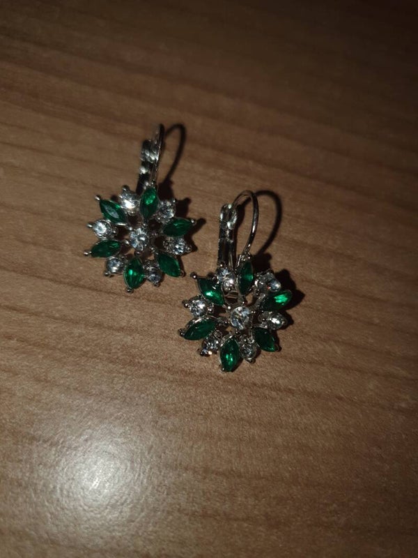 Oorbellen bloem groen zilver