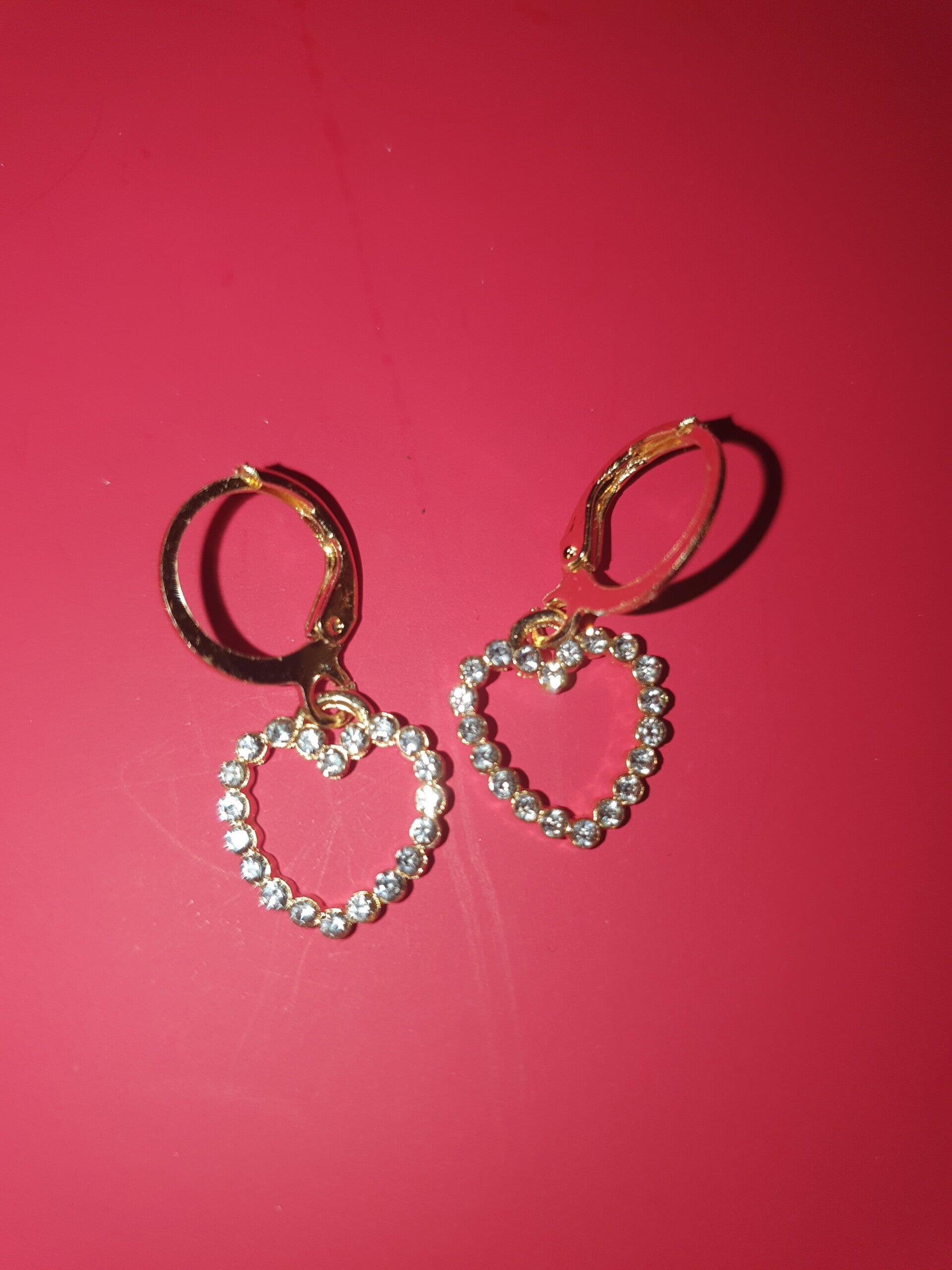 Oorbellen open hartje strass