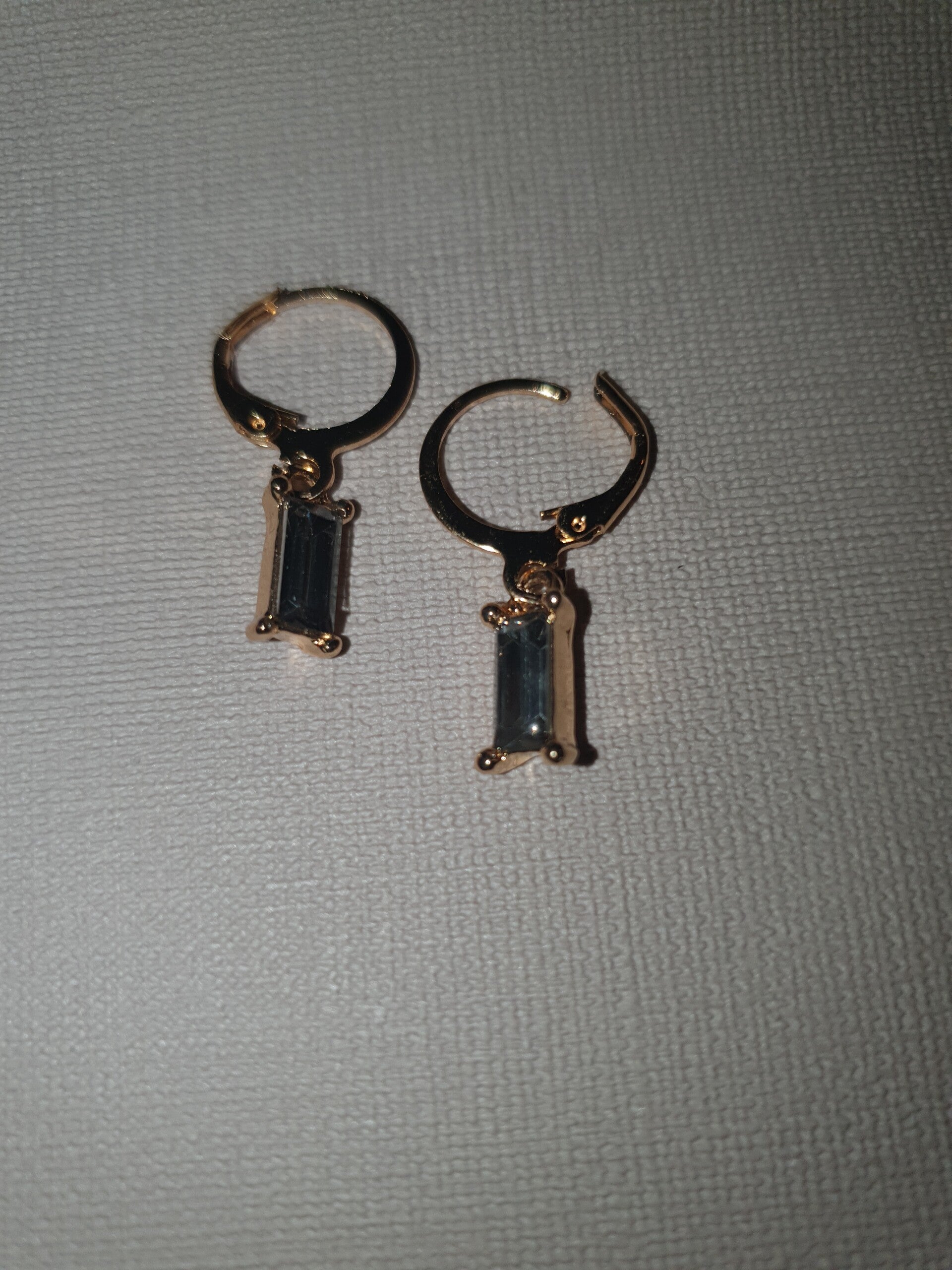 Oorbellen steentje 1