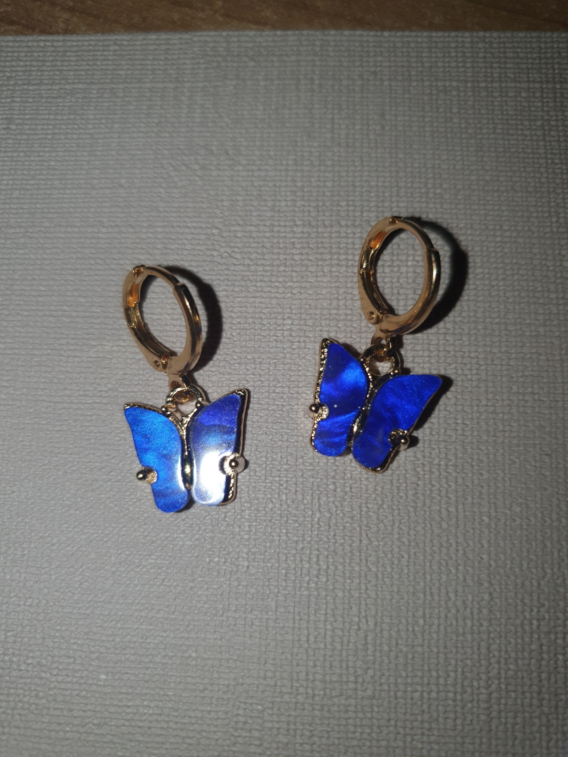 Oorbellen vlinder blauw