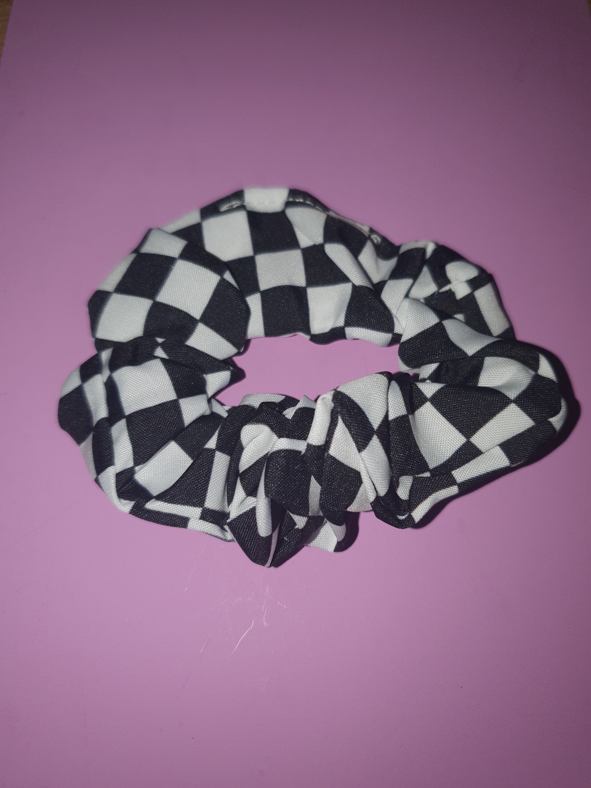 Scrunchie finish 3