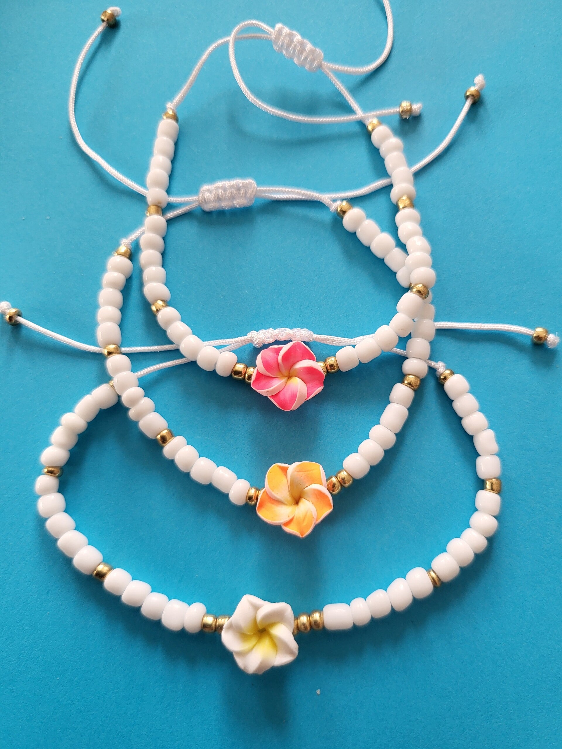 Armbandjes bloem 3 delig