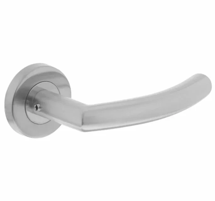 Intersteel deurklink Half rond/hoek 90°op rozet 500 serie rvs