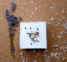 LabelJoon Lavendel zout zeep