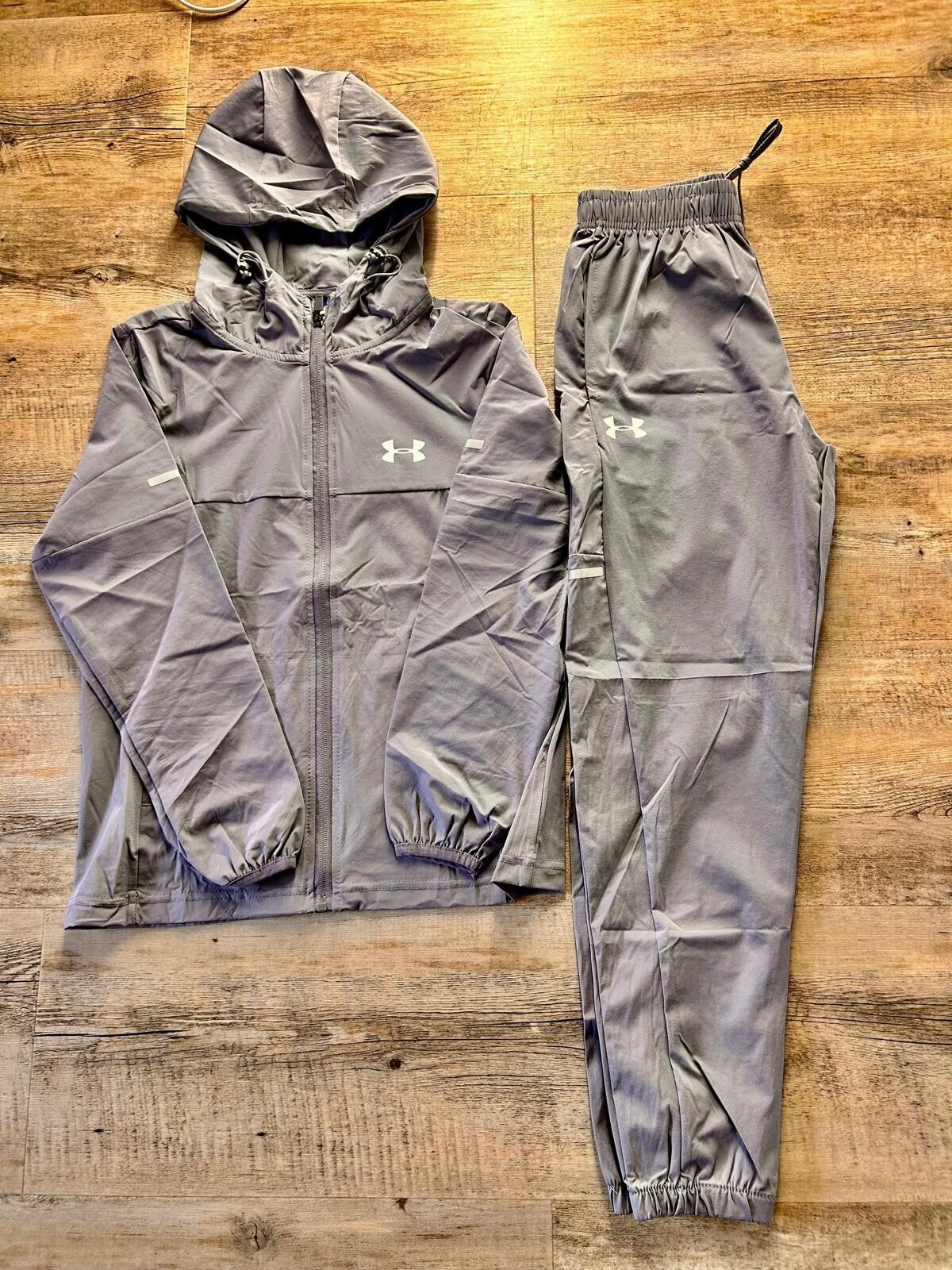 Survêtement enfant Under Armour Gris 14ans