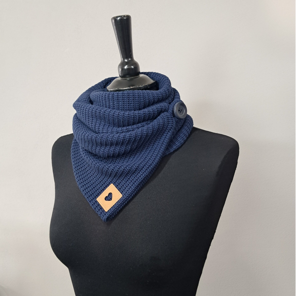 Wickelschal / Bio - Strick Marina Blau mit Herzlogo