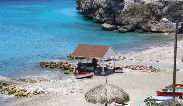 Playa Grandi Curacao zwemmen met schildpadden