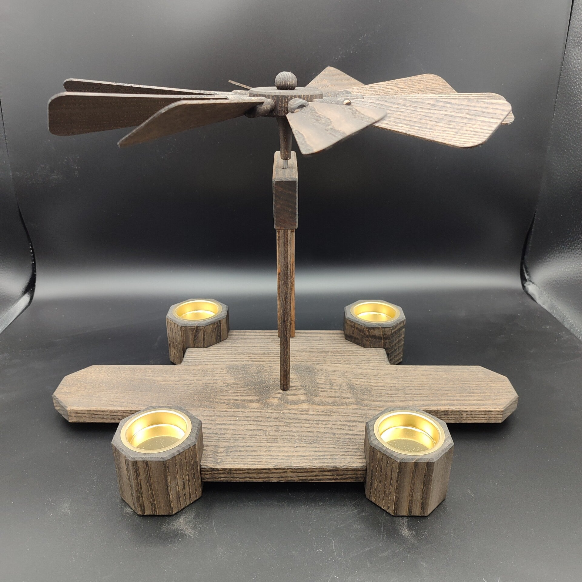 Pyramide groß Esche auf Wenge
