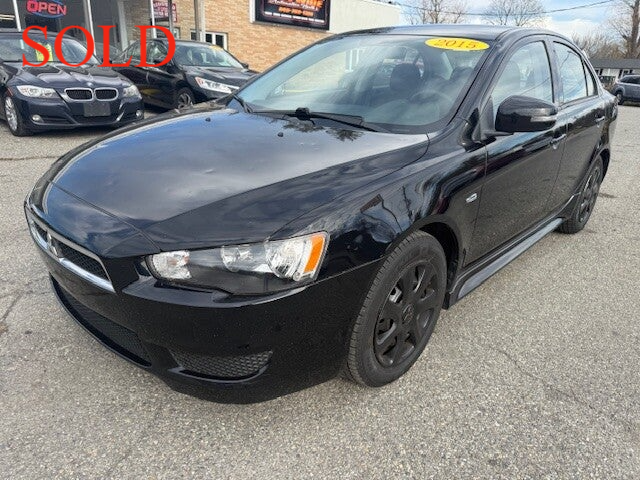 2015 Mitsubishi Lancer ES's photo