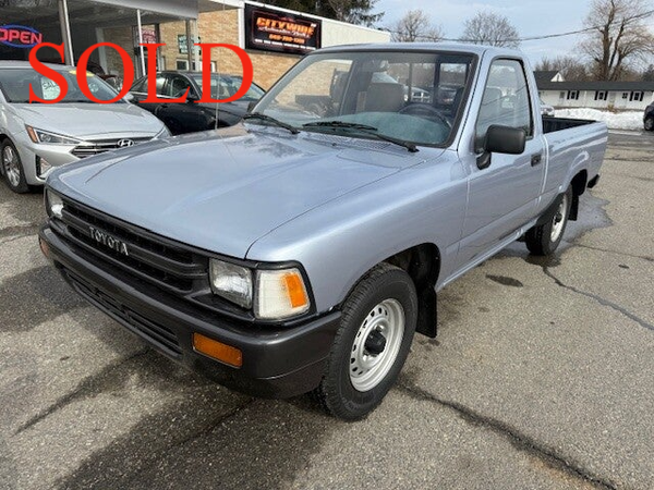 1989 TOYOTA PICKUP