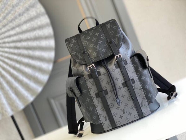23SS LV CHRISTOPHER BACKPACK6 23SS LV CHRISTOPHER BACKPACK SIZE-41*48*13CM 235020310