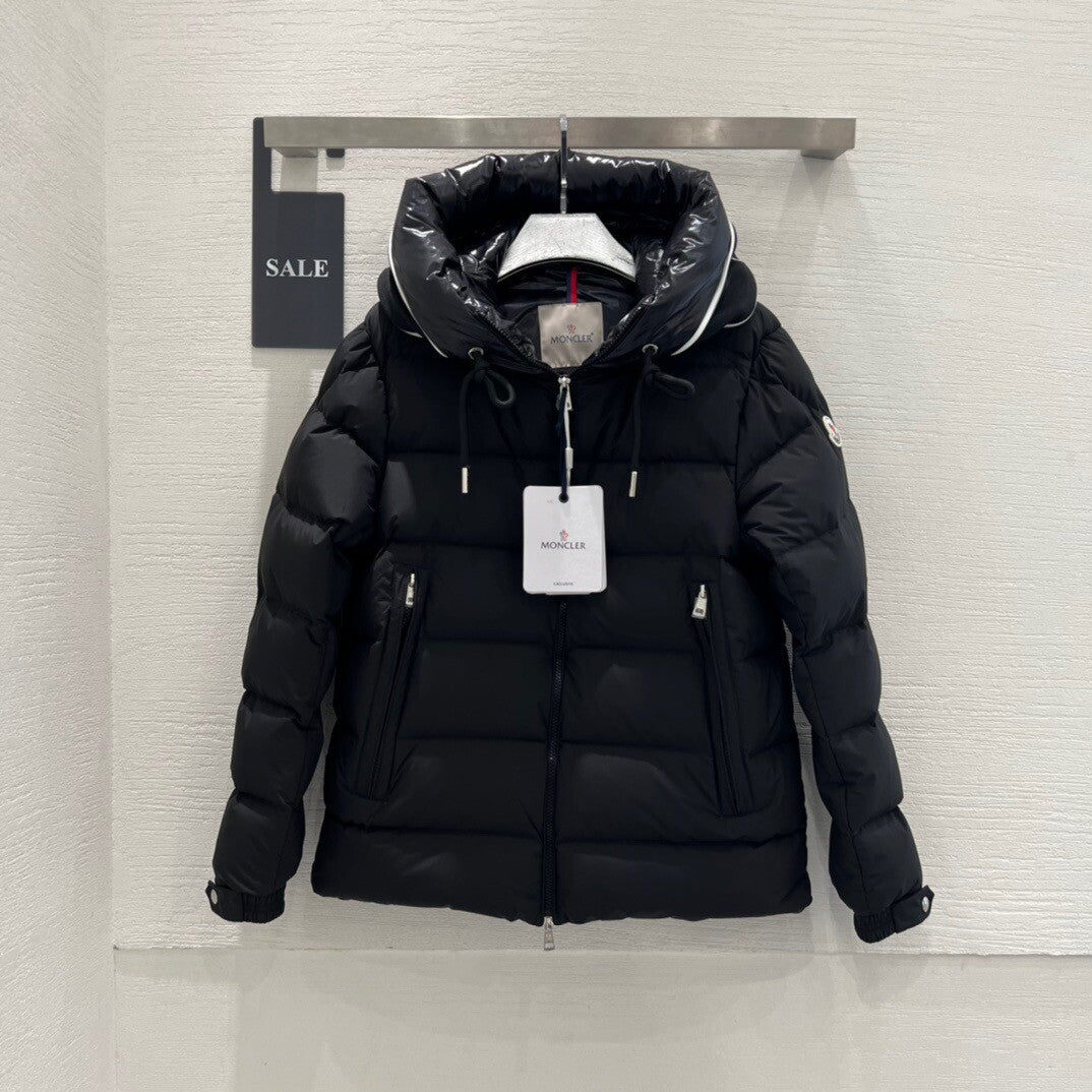M//ncler Cardere down jacket